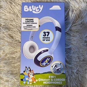 Kids' Bluetooth & Corded Headphones - White and Blue